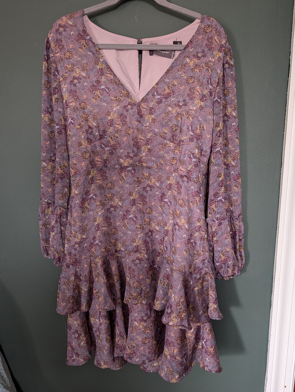 Code X Mode Women's Purple Floral V-Neck Tiered Long-Sleeve Floral Dress 🩵